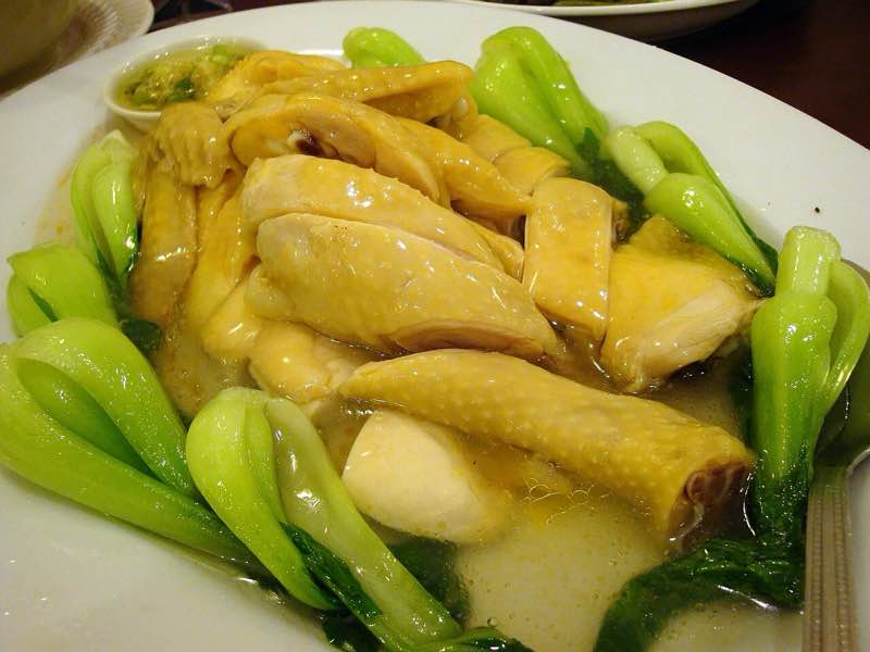Белая курица